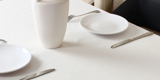 Tablecloth Ideas That Pair Well with Wood Tables and Natural Décor