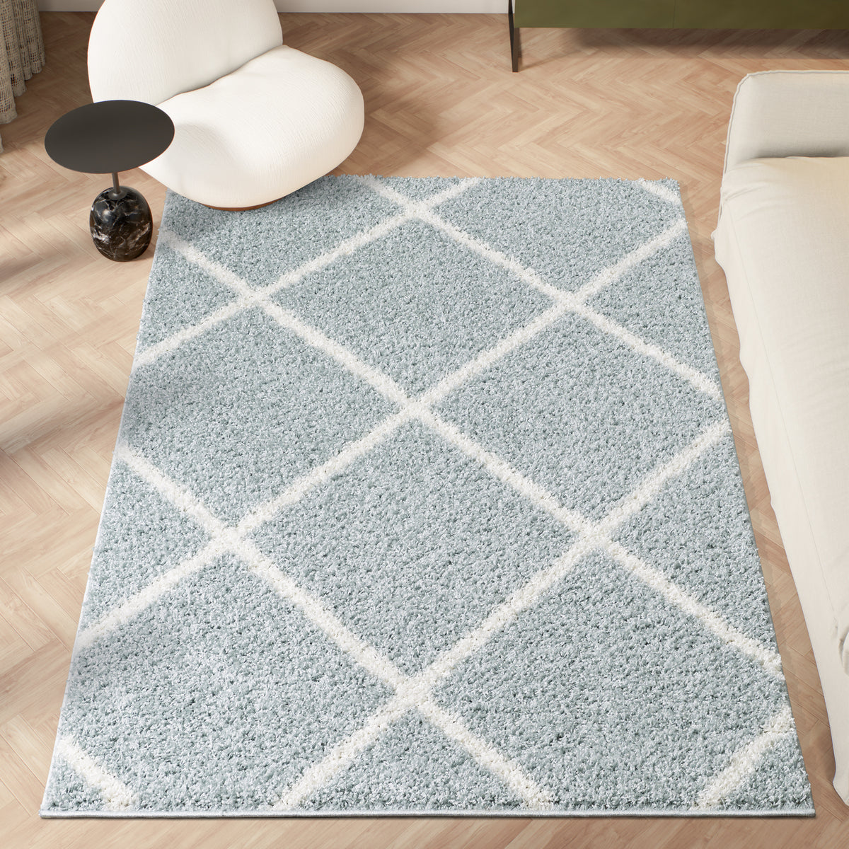 Shaggy Rug Lined Diamond Duckegg / Ivory