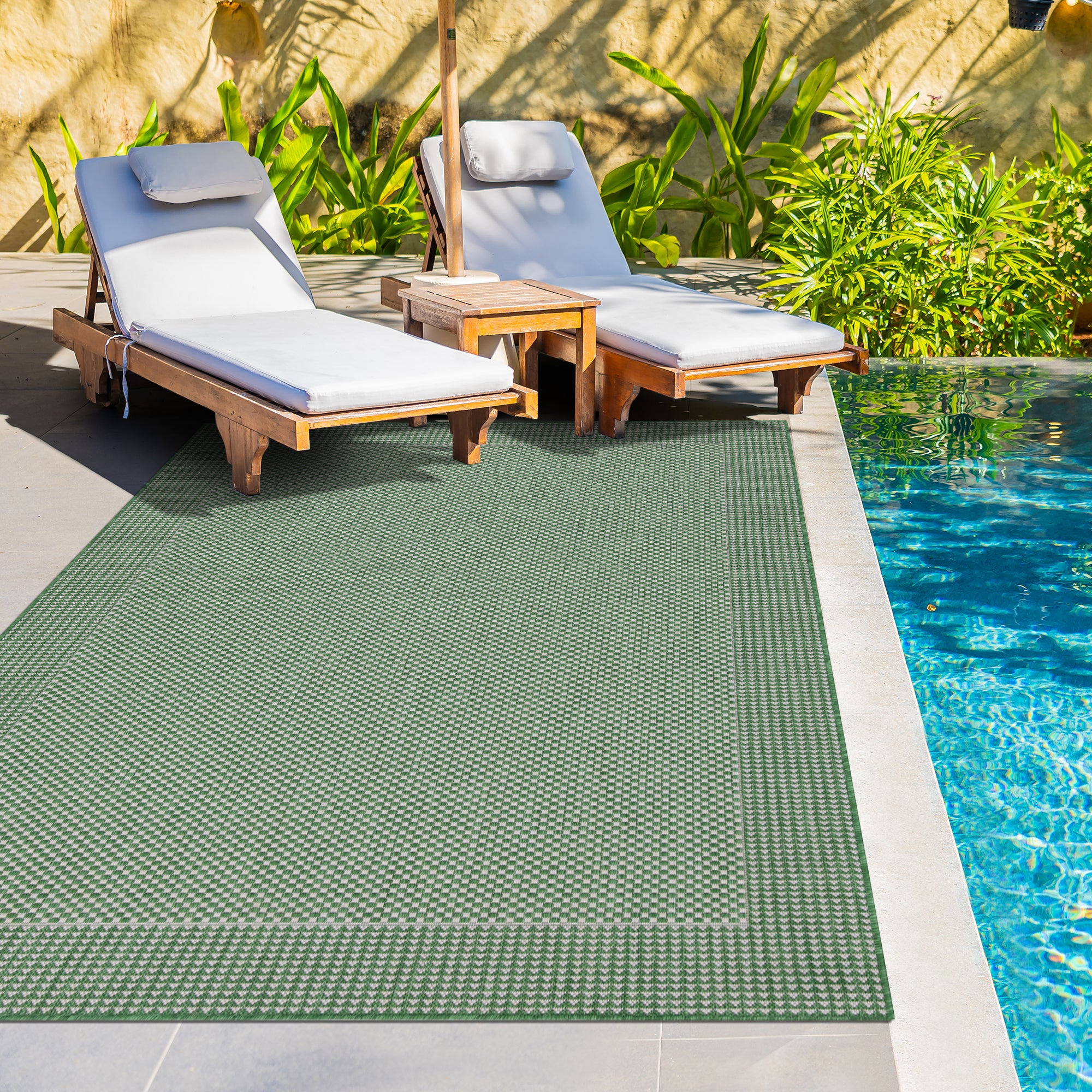 Outdoor Rugs Plain Collection Green Cream