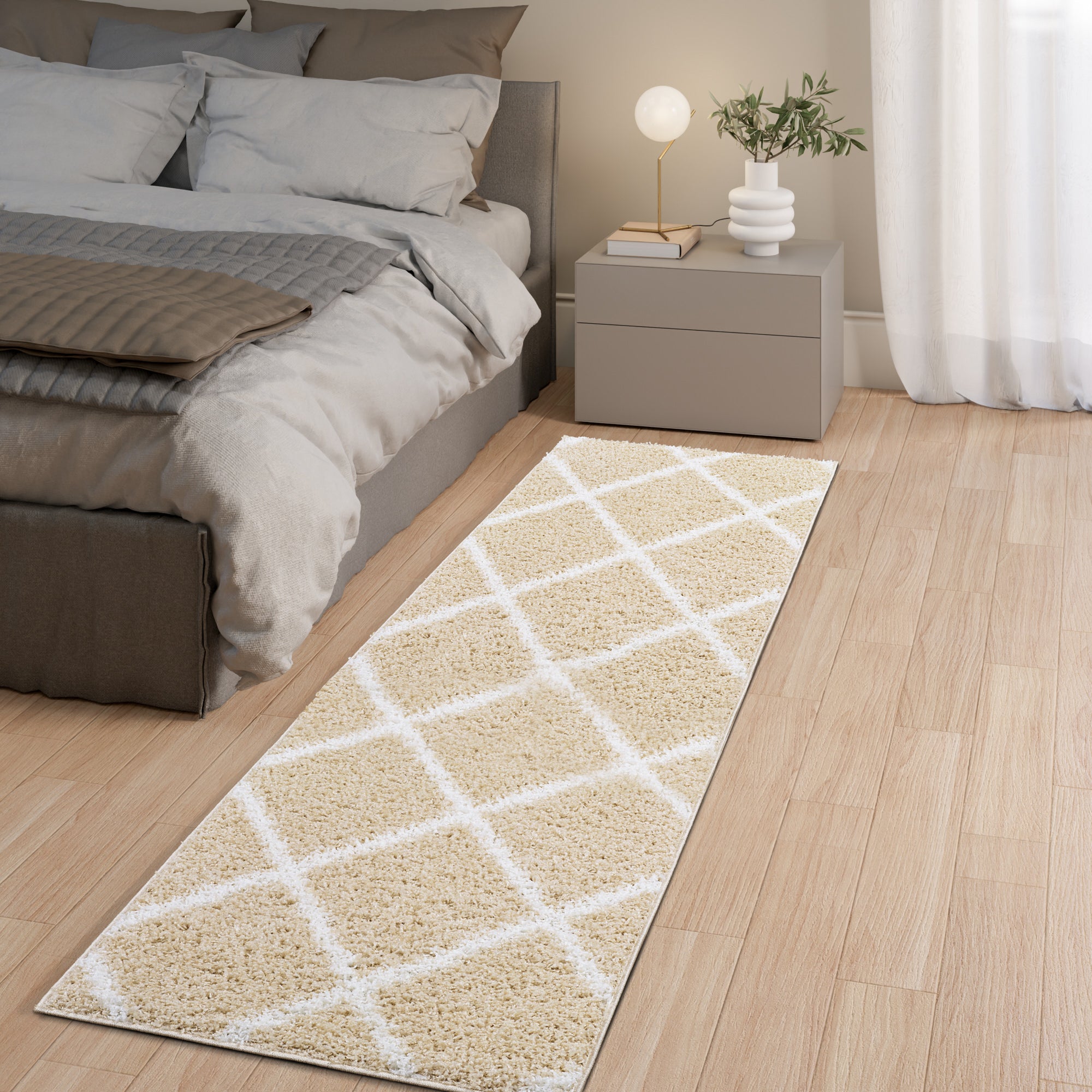 Shaggy Rug Lined Diamond Beige/Ivory