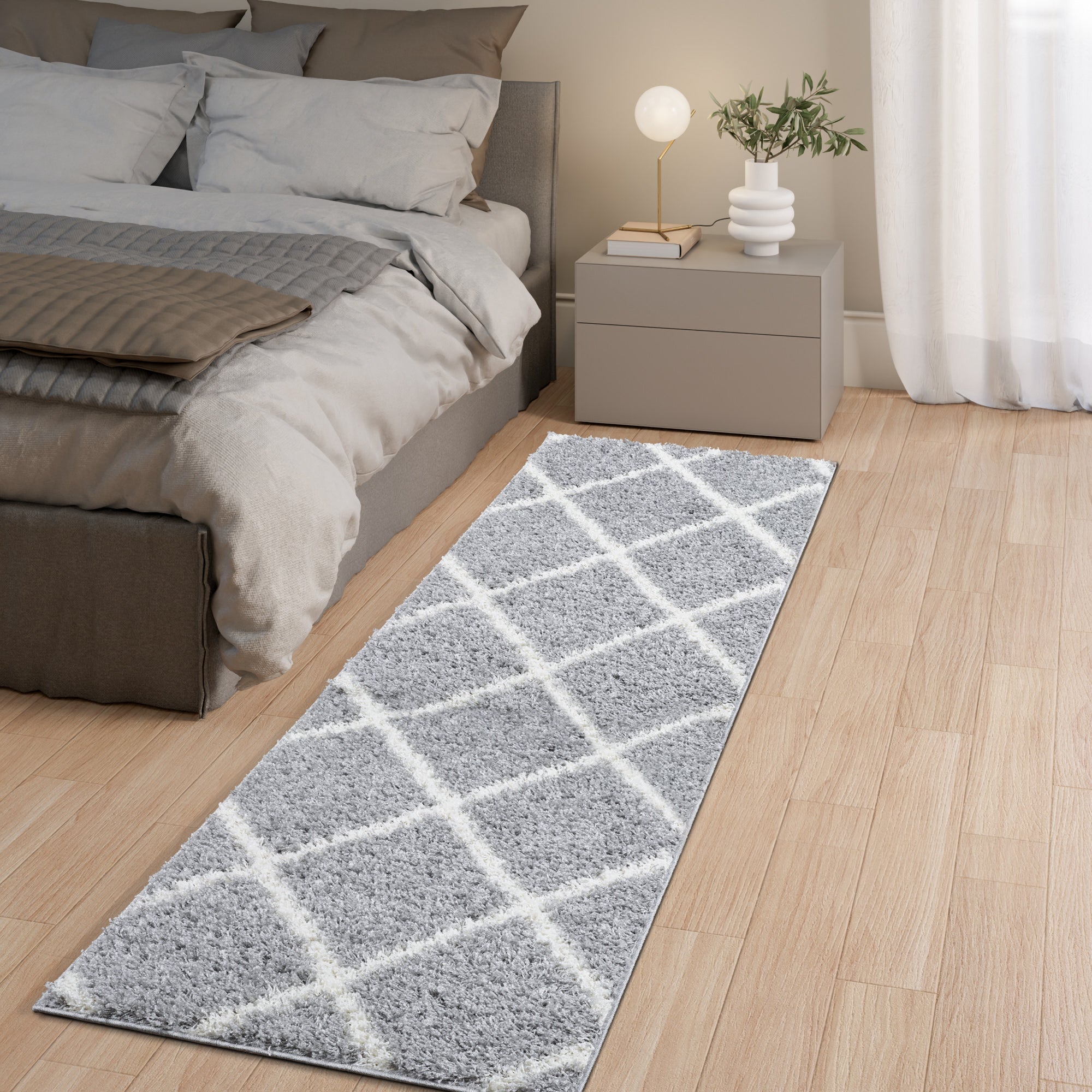 Shaggy Rug Lined Diamond Grey/Ivory