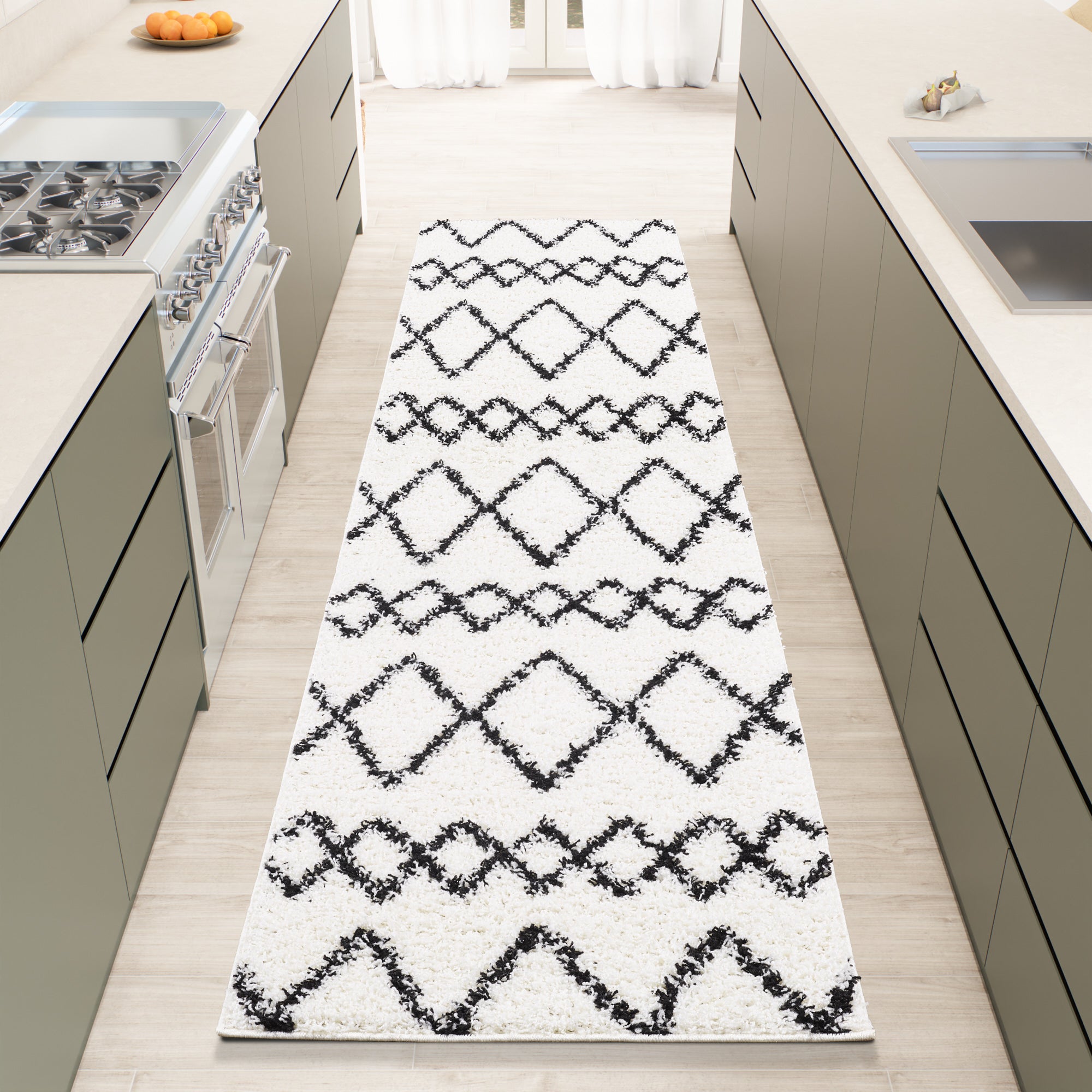 Shaggy Rug Lined Herringbone White/Black Line