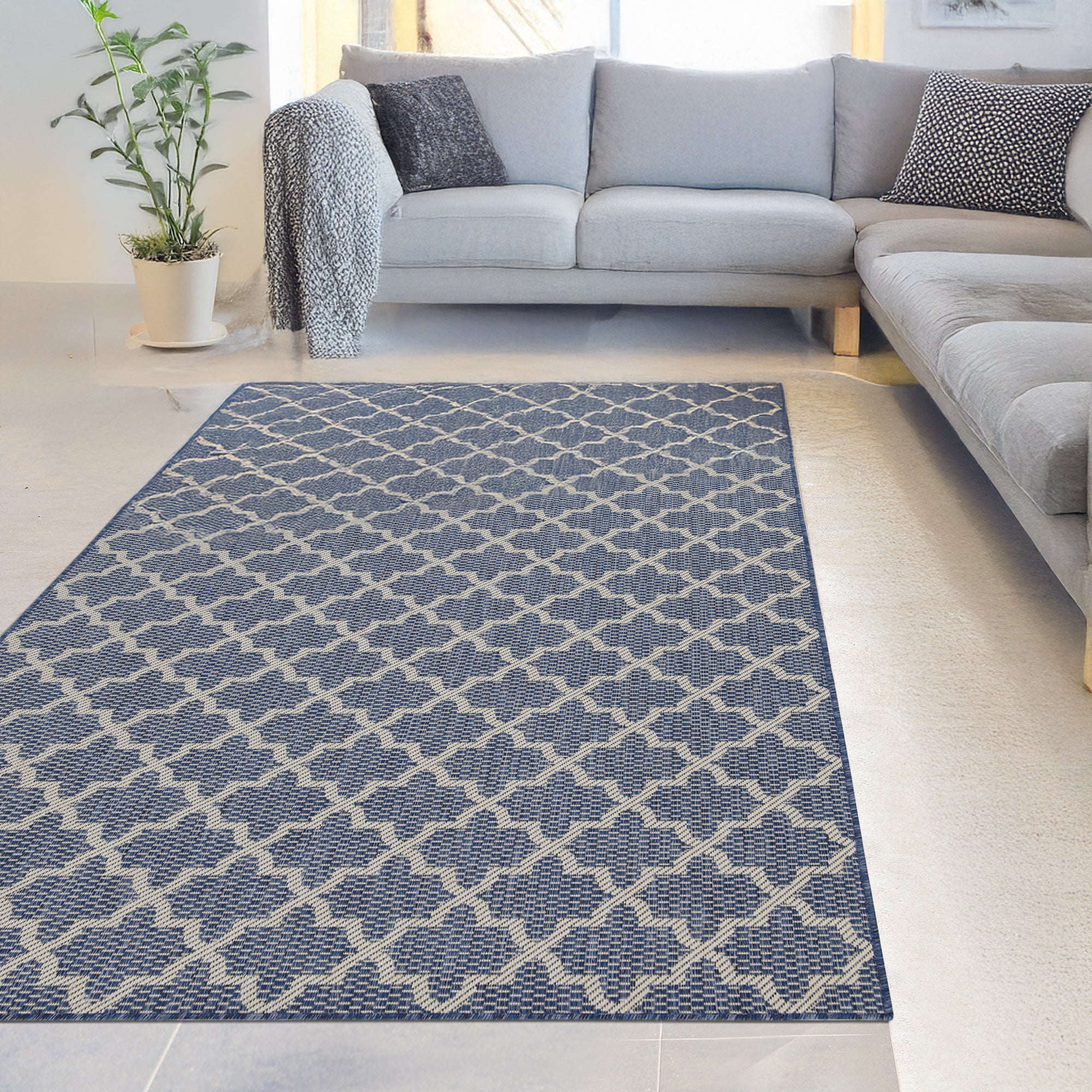 Indoor Rugs Classic Collection Dark Blue Cream