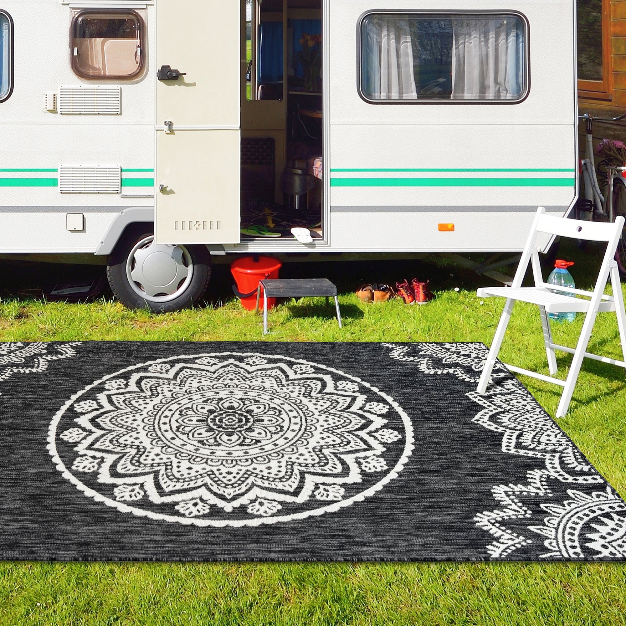 Outdoor Rugs Mandala - Black / Cream