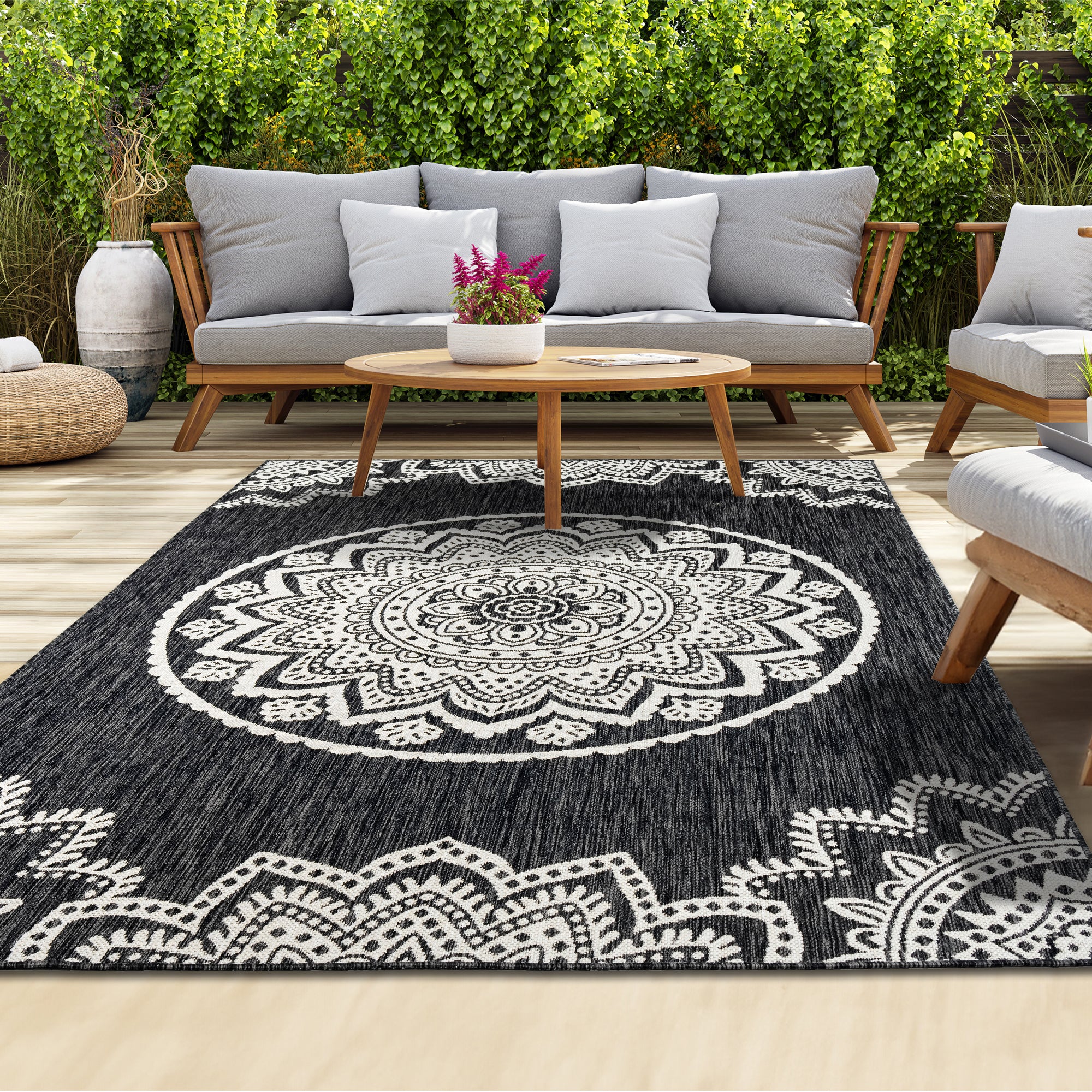 Outdoor Rugs Mandala - Black / Cream