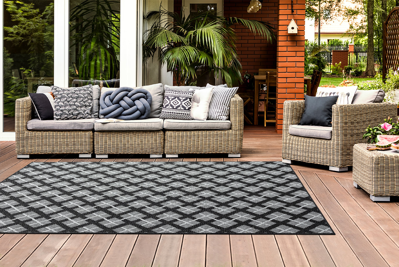 Outdoor Rugs Lined Collection Anthracite Cream
