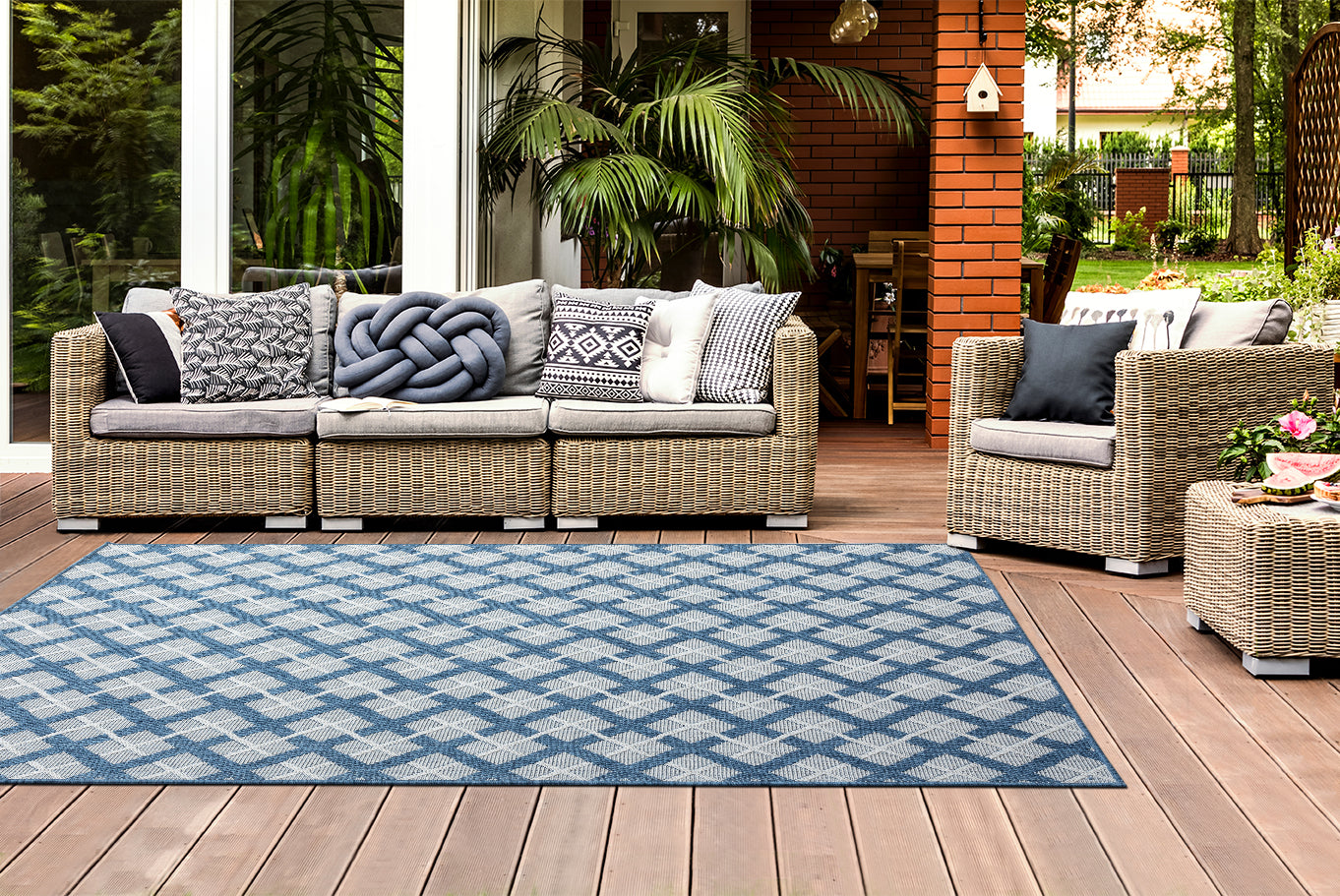 Outdoor Rugs Lined Collection Dark Blue Cream