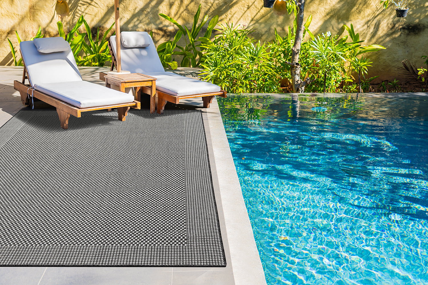Outdoor Rugs Plain Collection Anthracite Cream
